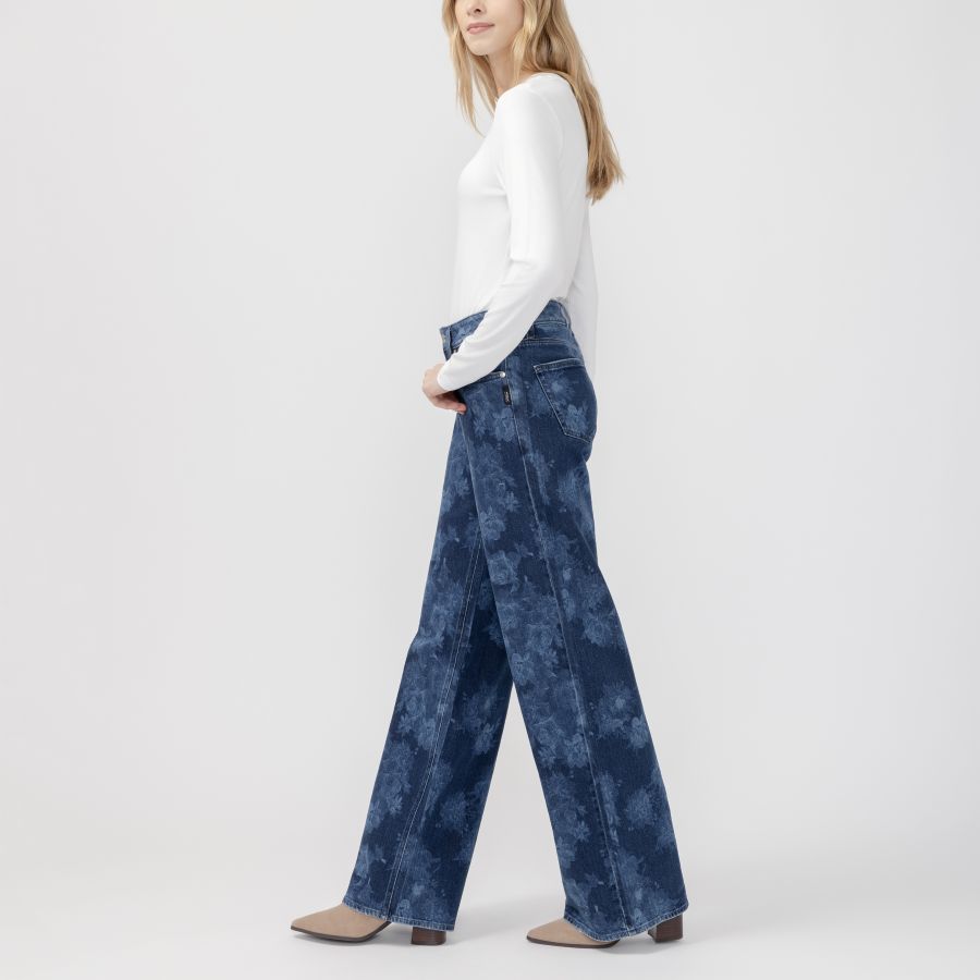 Jeans motif suki jambes larges Jeans motif suki jambes larges