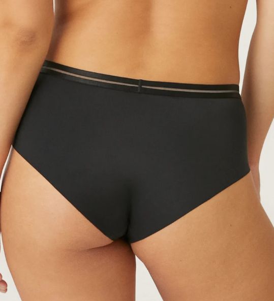 Culotte coupe épurée avec détails en résille Culotte coupe épurée avec détails en résille