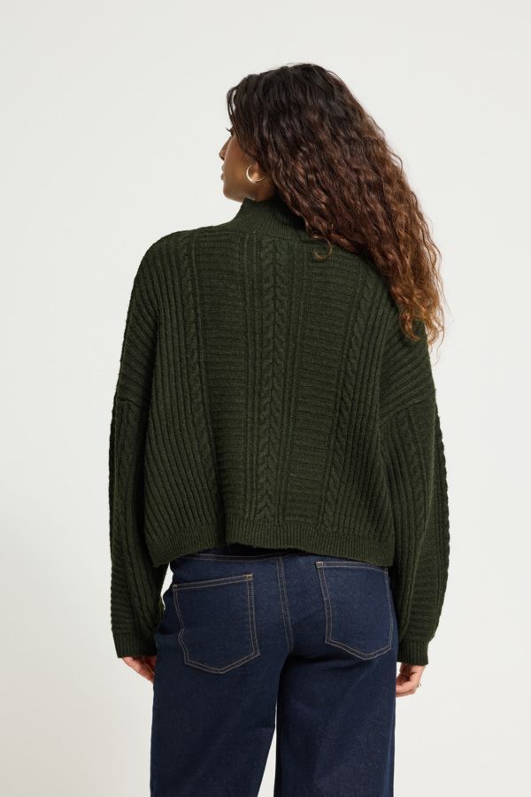 Chandail tricot torsades Chandail tricot torsades