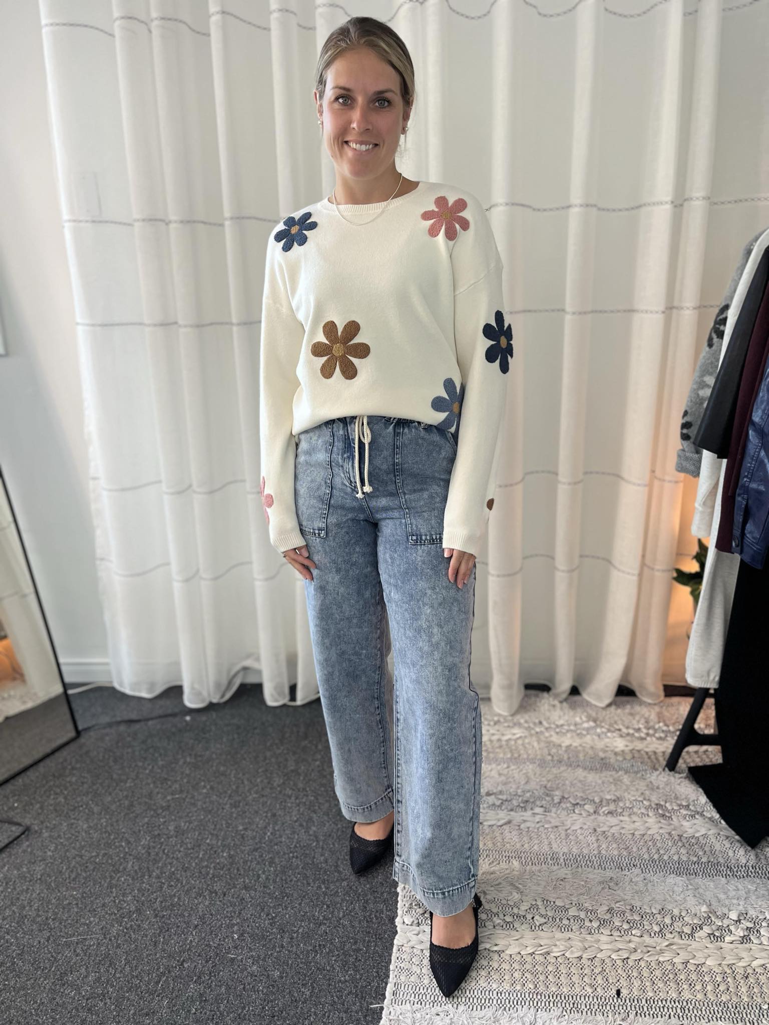 Chandail col rond fleurs