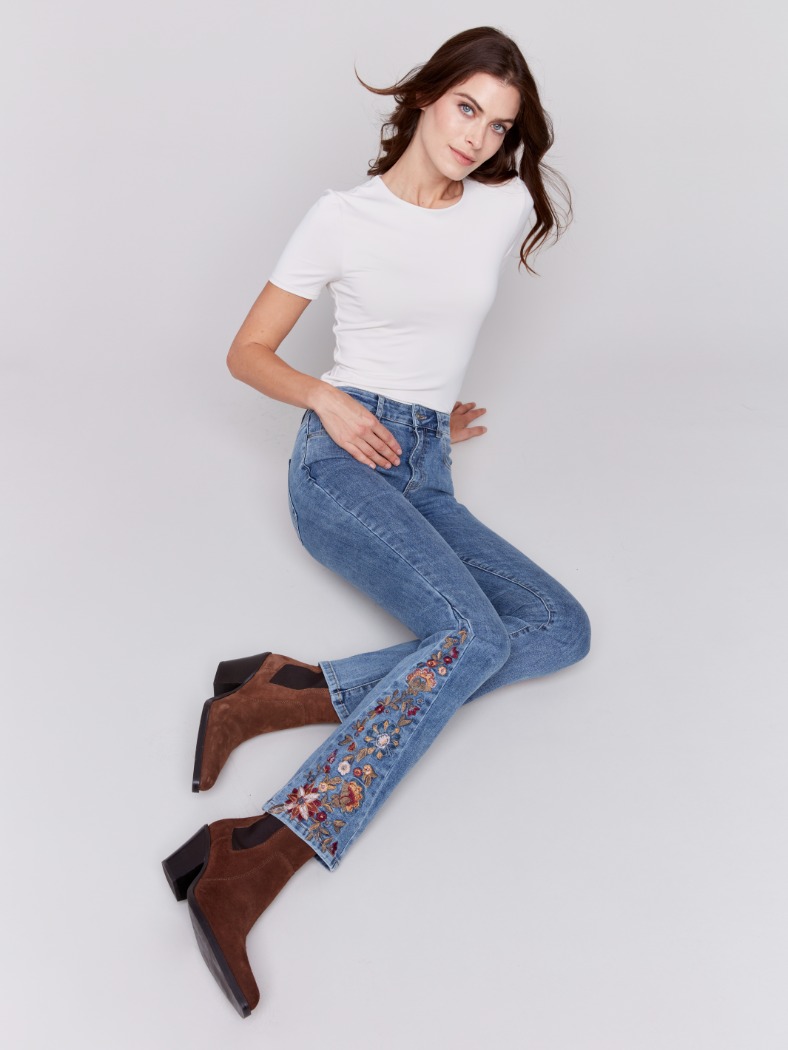 Jeans flare broderie bas - C5574-431A - Charlie B