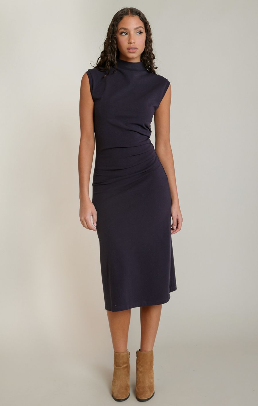 Robe chic col montant - 2822001 T - Black Tape