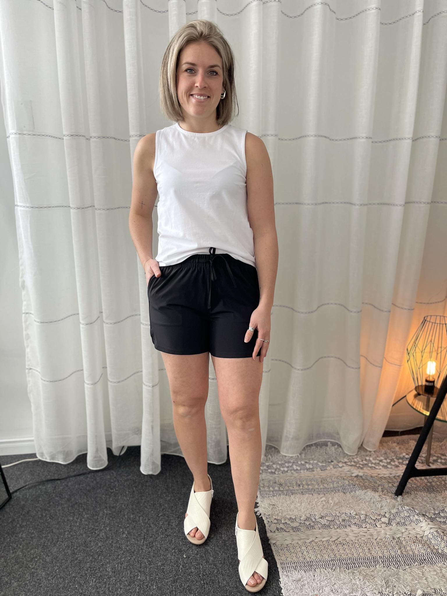 Short - MCSPAW06341 - Mandarine & Co