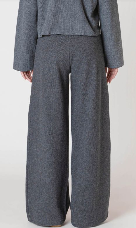Pantalon jambes larges