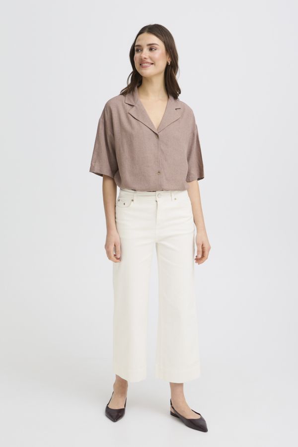 Jeans cheville jambe droite