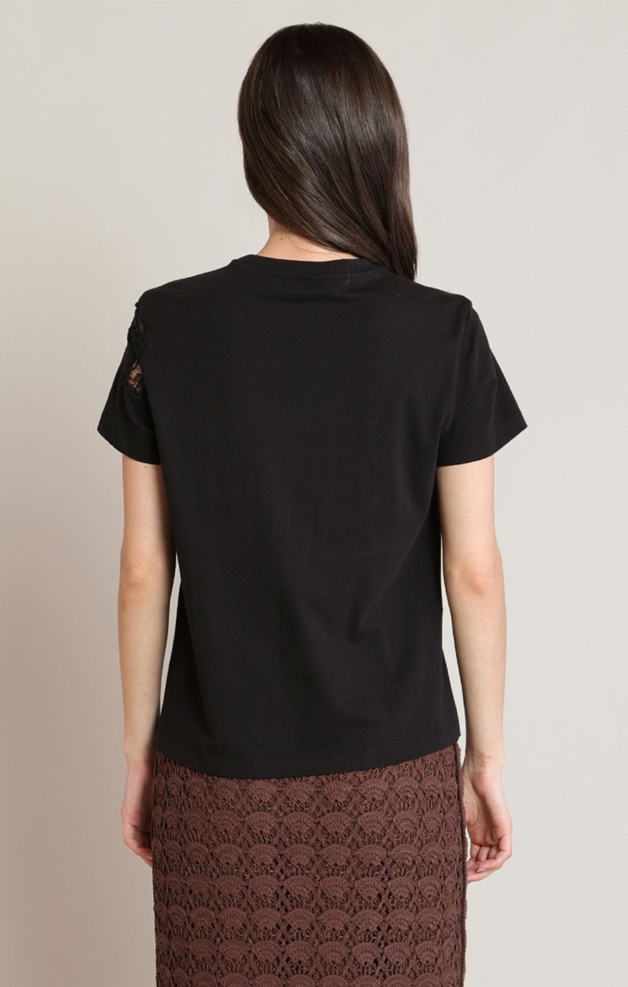 T-shirt uni insertion dentelle