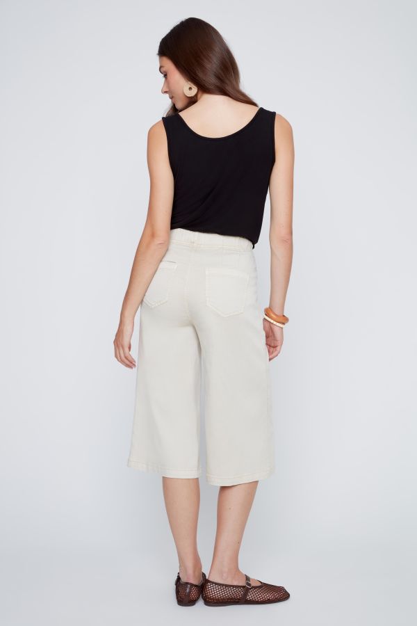 Capri sport chic