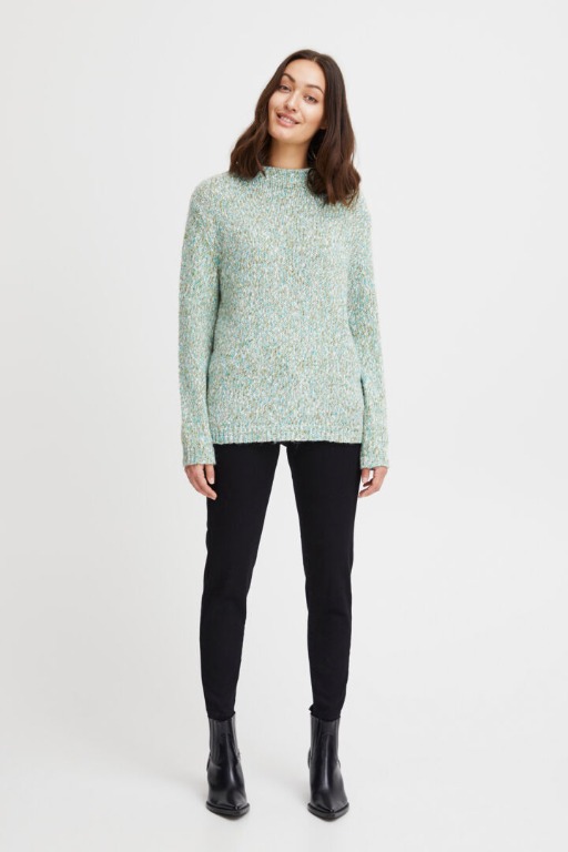 Chandail tricot col montant