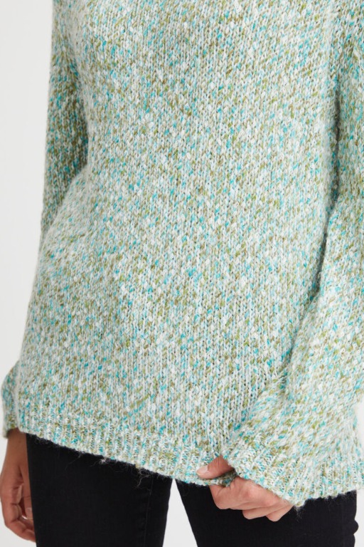 Chandail tricot col montant
