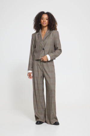 Veston court sport chic