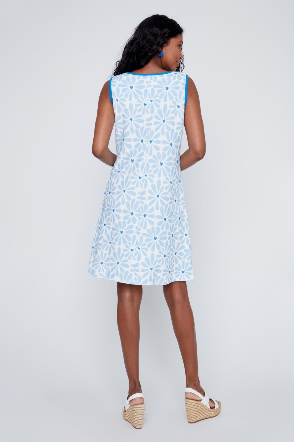 Robe sans manches fleurie