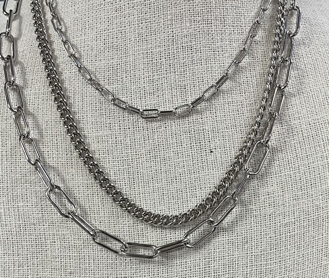 COLLIER TRIPLE CHAINE